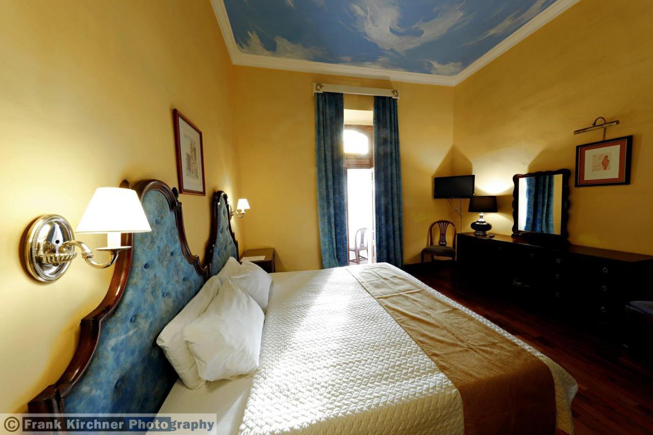 Hotell Castille Valletta